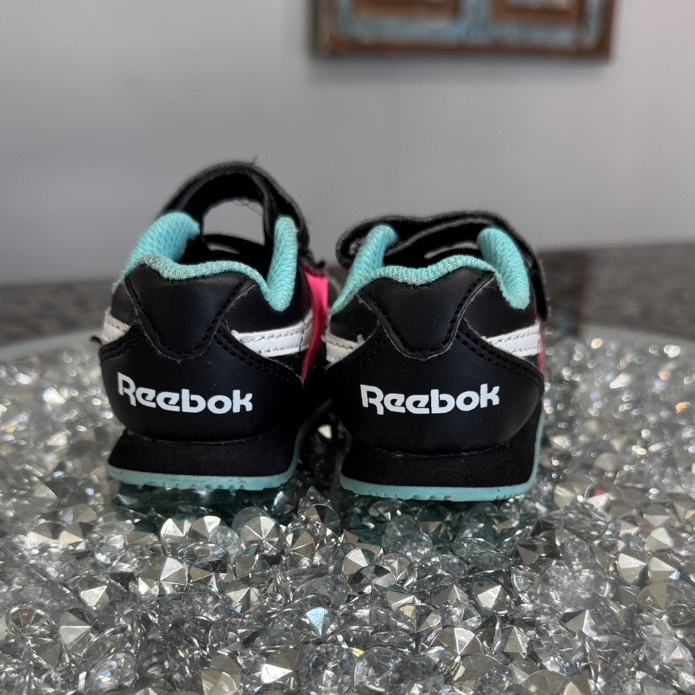 Reebok girls Black, Pink, and Teal Sneakers EUC 5 Toddler - Picture 3 of 9